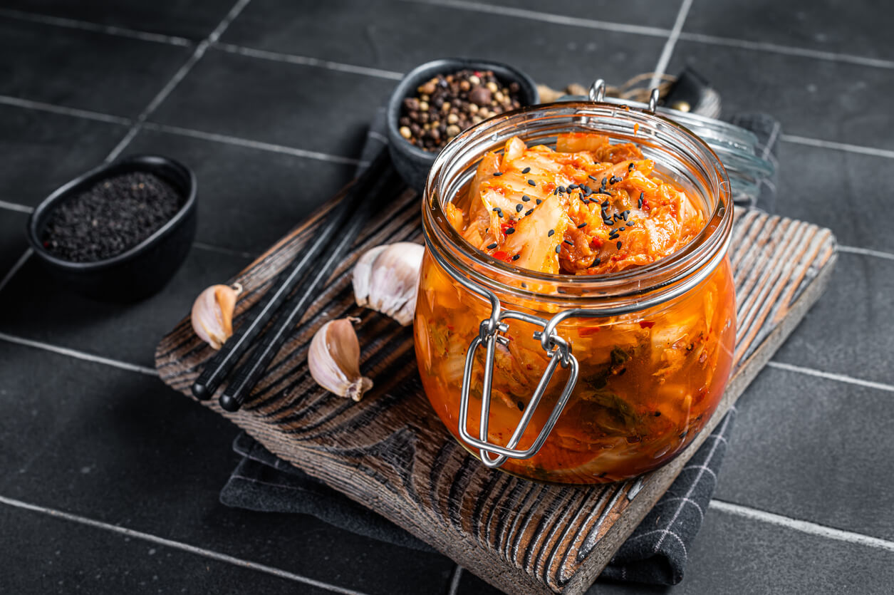 How fermented foods like kimchi, kombucha, and kefir can benefit digestion and overall health